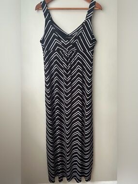 Metaphor Black & White Chevron Maxi Dress